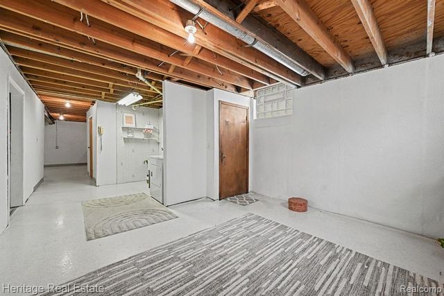 2986 Cumberland Road, Berkley, MI 48072