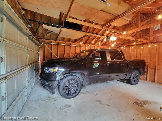 2986 Cumberland Road, Berkley, MI 48072