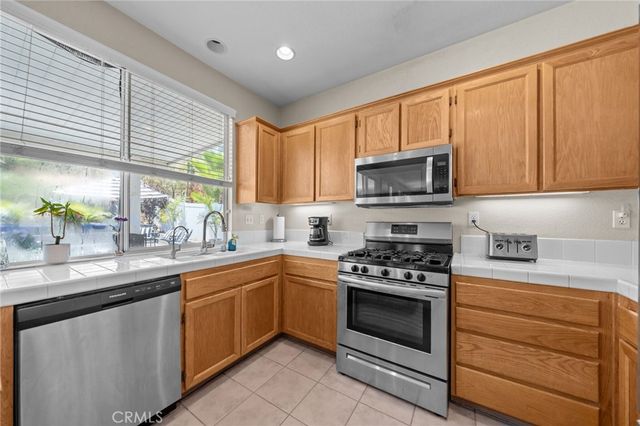 13443 Placid Hill, Corona, CA 92883