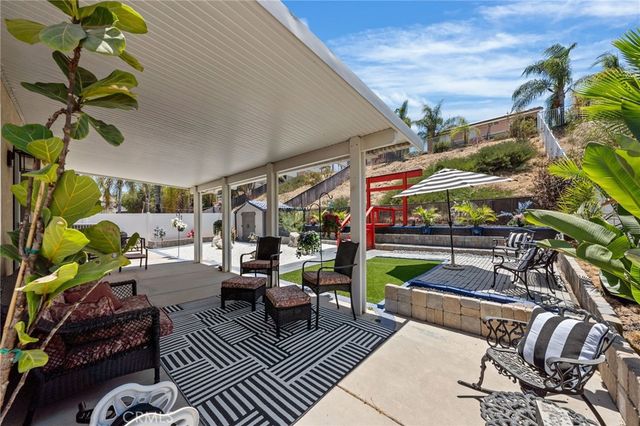 13443 Placid Hill, Corona, CA 92883