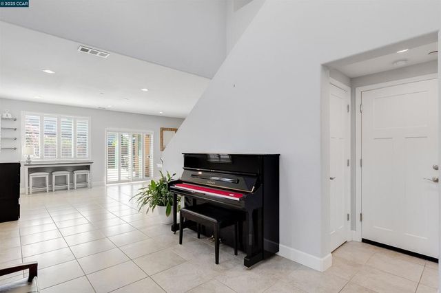 1156 Palm Ave, Martinez, CA 94553