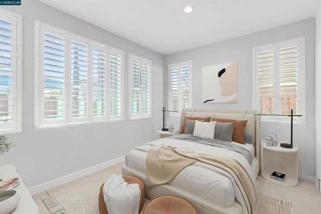 1156 Palm Ave, Martinez, CA 94553
