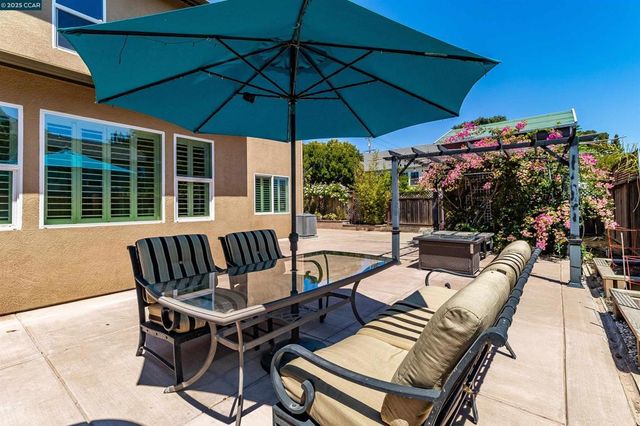 1156 Palm Ave, Martinez, CA 94553