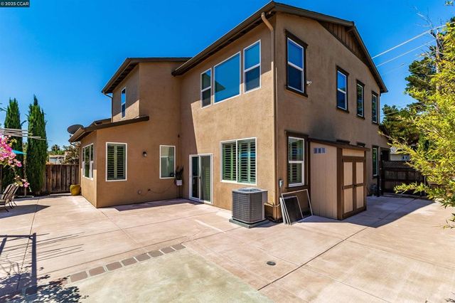 1156 Palm Ave, Martinez, CA 94553