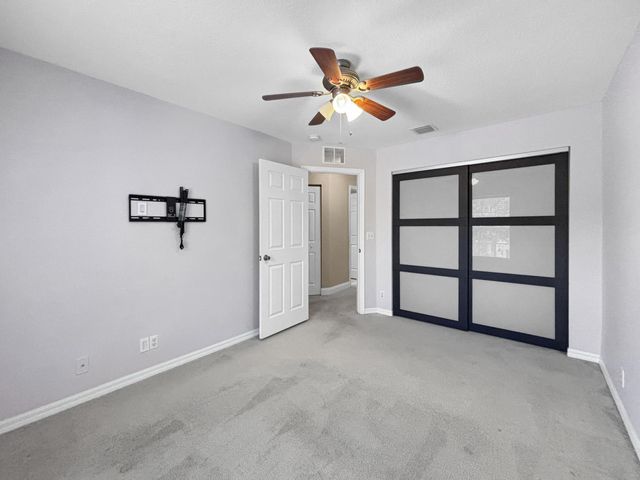 4528 Thornwood Circle, West Palm Beach, FL 33418