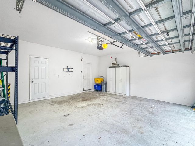 4528 Thornwood Circle, West Palm Beach, FL 33418