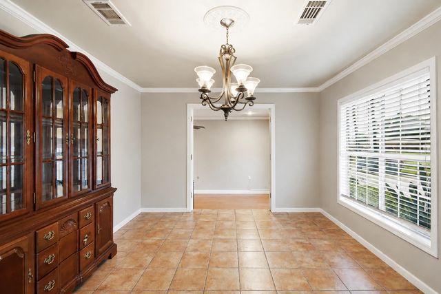 350 Mckinley St, Houma, LA 70364