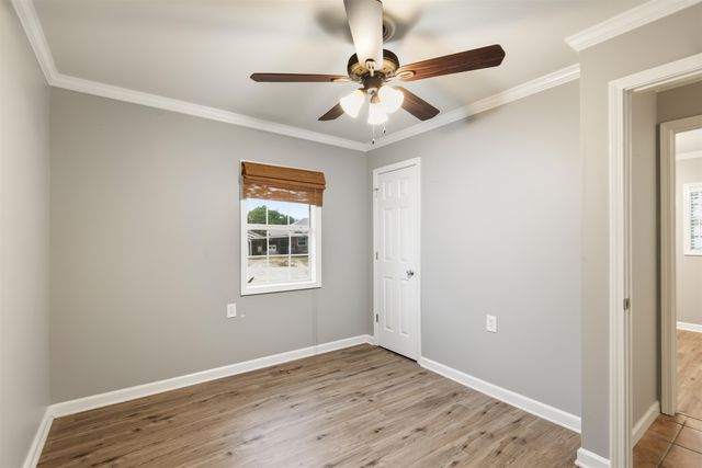 350 Mckinley St, Houma, LA 70364