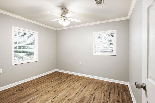 350 Mckinley St, Houma, LA 70364