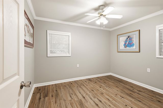 350 Mckinley St, Houma, LA 70364