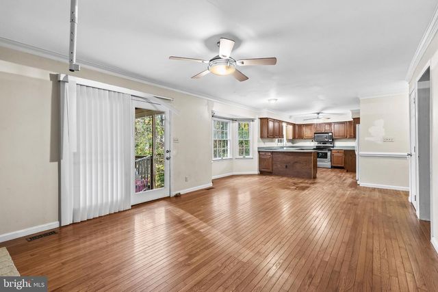 5825 MAGNOLIA CIR, St Leonard, MD 20685