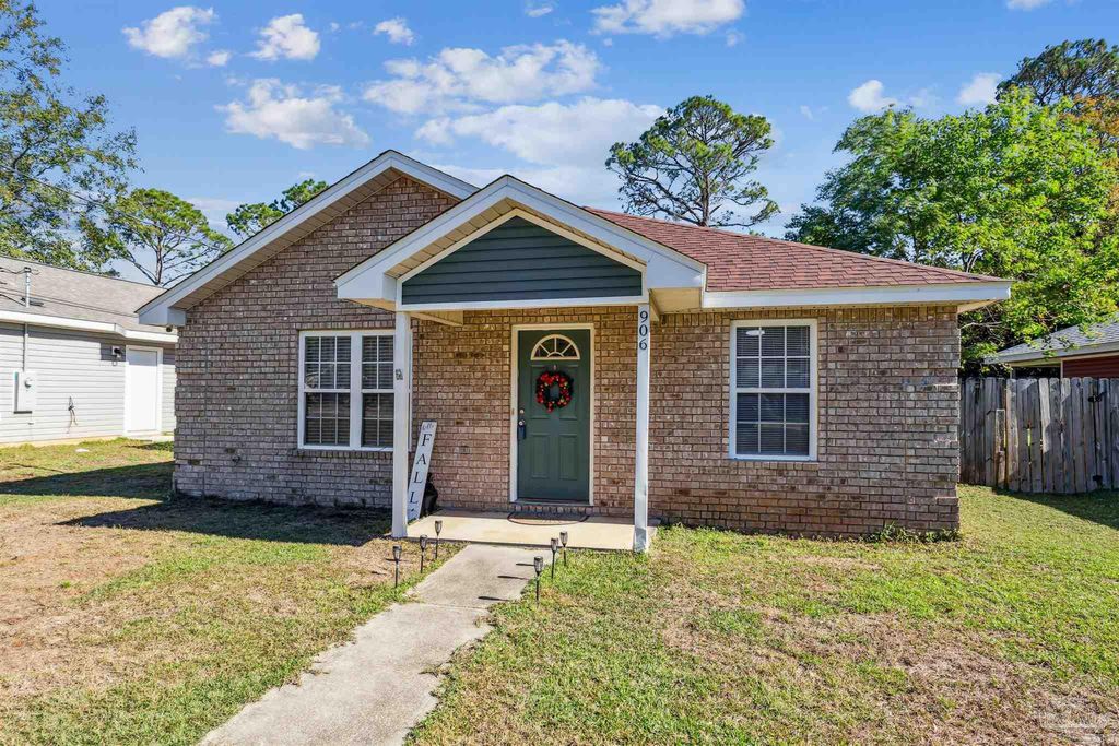906 Calhoun Ave, Pensacola, FL 32526