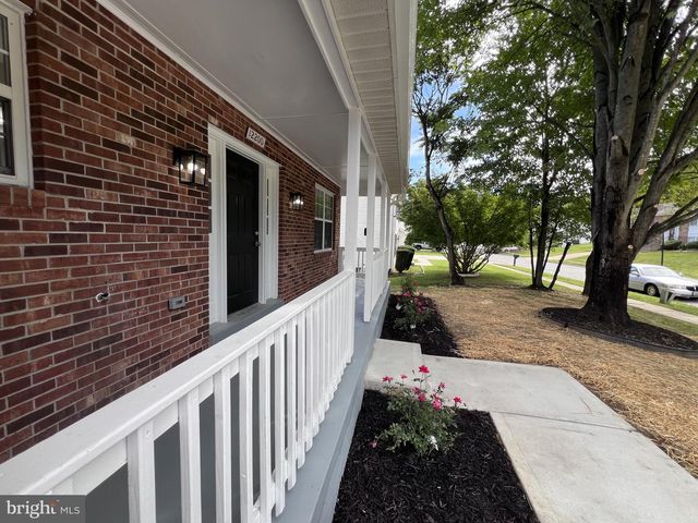 12200 CLEAR CREEK DR, Fort Washington, MD 20744