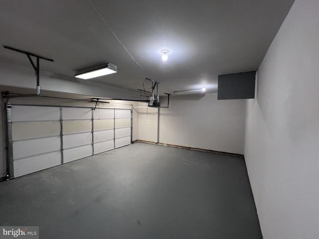 12200 CLEAR CREEK DR, Fort Washington, MD 20744