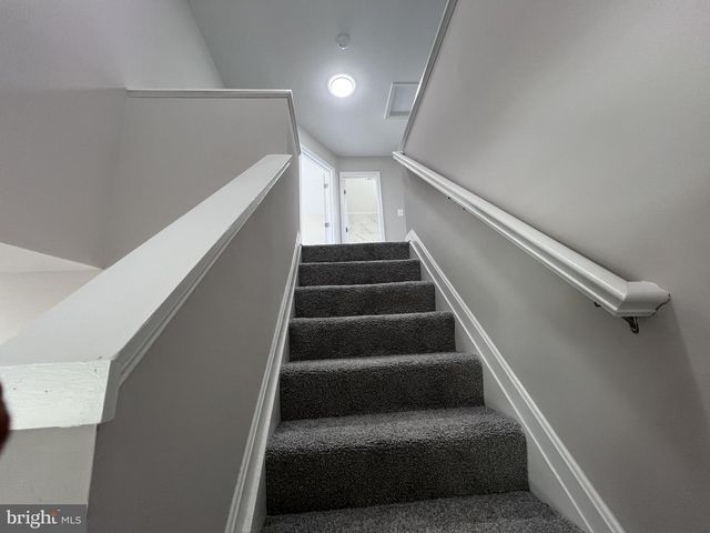 12200 CLEAR CREEK DR, Fort Washington, MD 20744