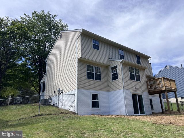 12200 CLEAR CREEK DR, Fort Washington, MD 20744
