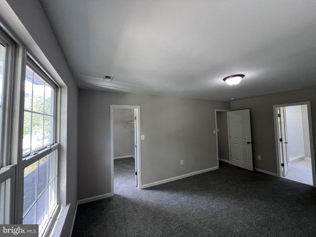 12200 CLEAR CREEK DR, Fort Washington, MD 20744