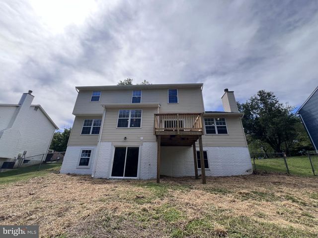 12200 CLEAR CREEK DR, Fort Washington, MD 20744