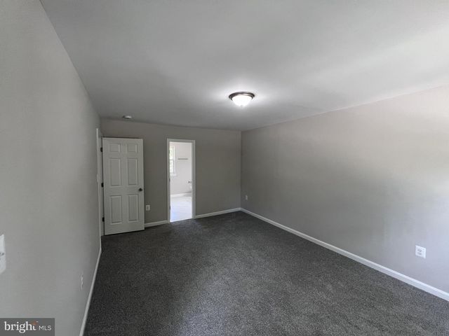 12200 CLEAR CREEK DR, Fort Washington, MD 20744