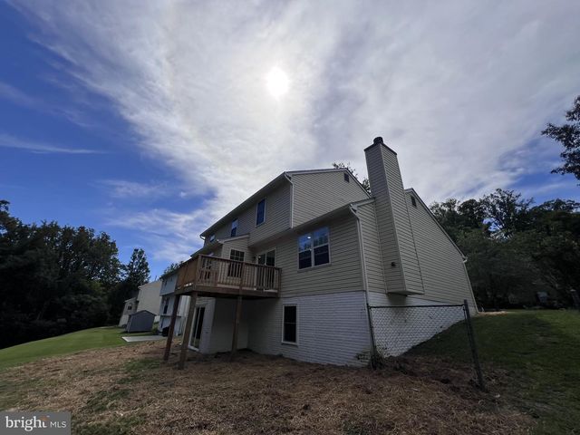 12200 CLEAR CREEK DR, Fort Washington, MD 20744
