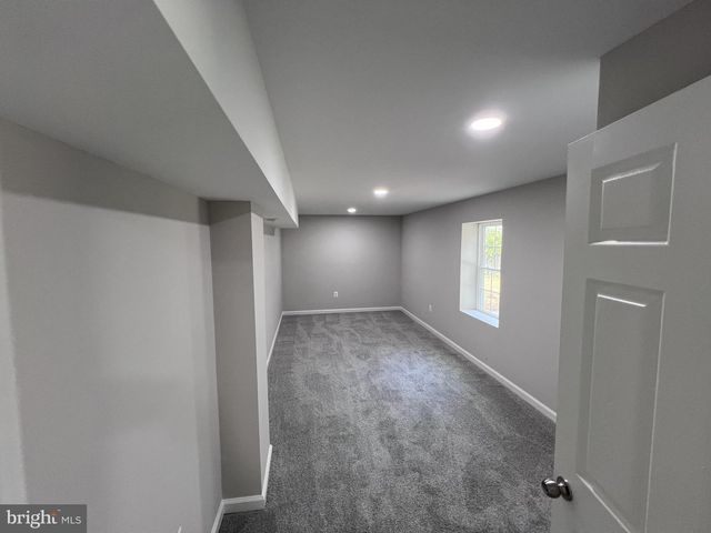 12200 CLEAR CREEK DR, Fort Washington, MD 20744