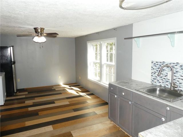 7012 Blueberry SE Ridge, Acworth, GA 30102