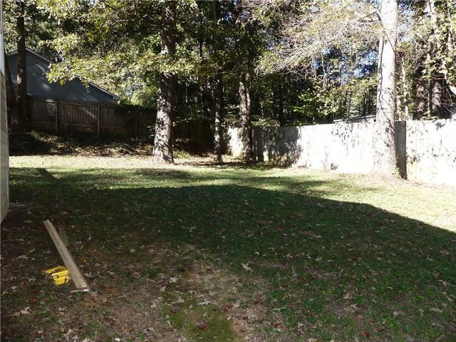 7012 Blueberry SE Ridge, Acworth, GA 30102