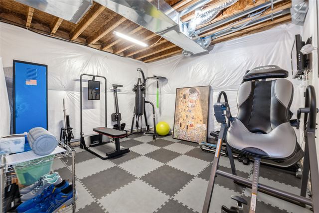 1194 S Radley Street, West Des Moines, IA 50266