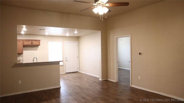 630 Lakefront Drive, Krebs, OK 74501