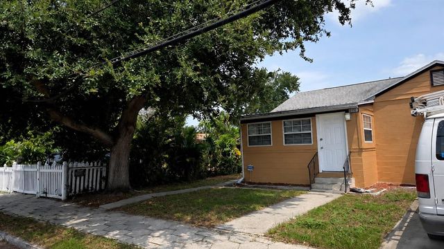 1761 28TH AVENUE N, St Petersburg, FL 33713
