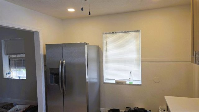 1761 28TH AVENUE N, St Petersburg, FL 33713