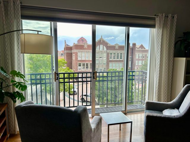 401 Central Avenue NE 301, Albuquerque, NM 87102