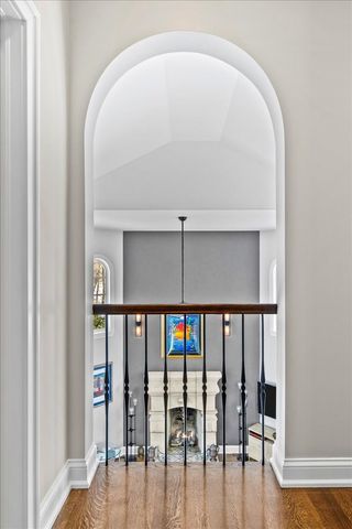 697 Bluff Road, Lake Bluff, IL 60044