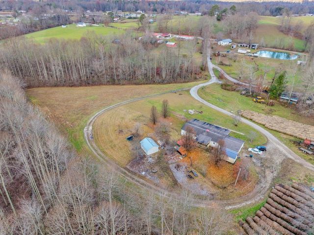 170 Perrigan Ln, Sparta, TN 38583