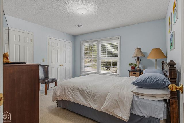 826 E Lakeshore Cove E, Jonesboro, AR 72401