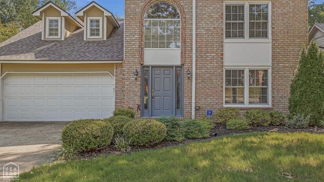 826 E Lakeshore Cove E, Jonesboro, AR 72401