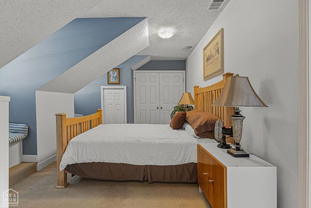 826 E Lakeshore Cove E, Jonesboro, AR 72401
