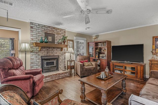826 E Lakeshore Cove E, Jonesboro, AR 72401