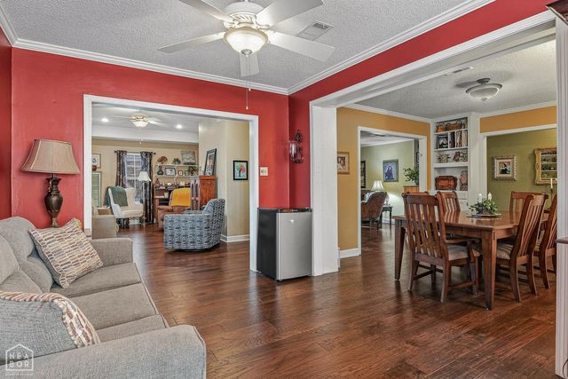 826 E Lakeshore Cove E, Jonesboro, AR 72401