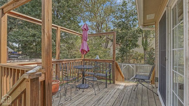 826 E Lakeshore Cove E, Jonesboro, AR 72401