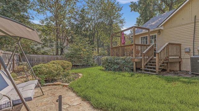 826 E Lakeshore Cove E, Jonesboro, AR 72401