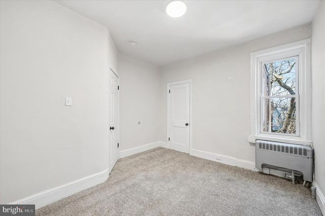 7041 PASCHALL AVE, Philadelphia, PA 19142