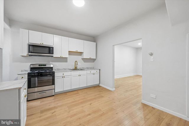 7041 PASCHALL AVE, Philadelphia, PA 19142