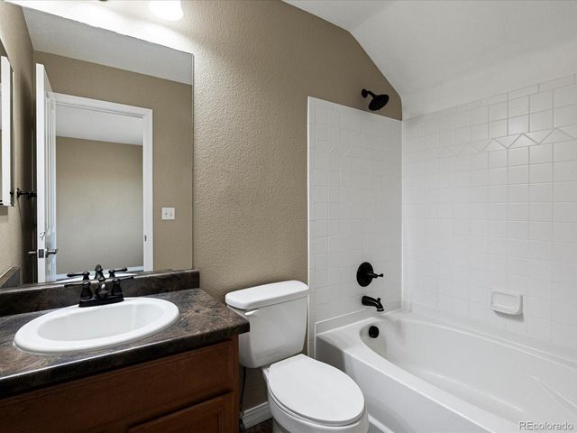 2423 Cutters Cir 106, Castle Rock, CO 80108