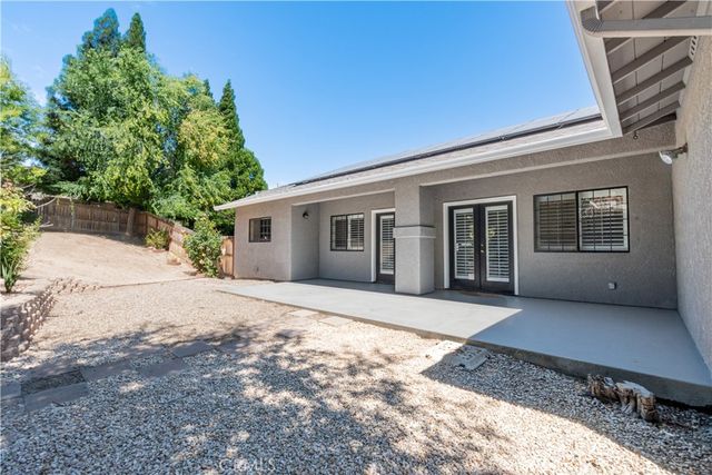 411 Peachtree Lane, Paso Robles, CA 93446