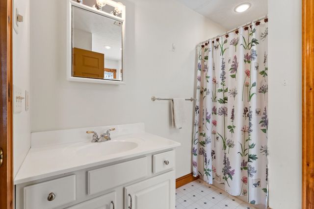 76 Paradee Road, Fairfield, VT 05455