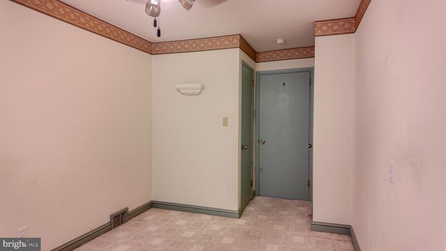 3415 AUBREY AVE, Philadelphia, PA 19114