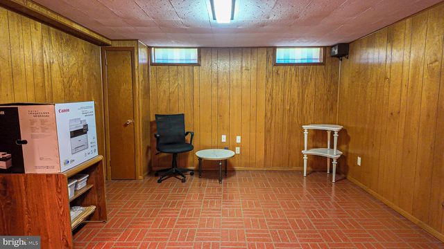 3415 AUBREY AVE, Philadelphia, PA 19114