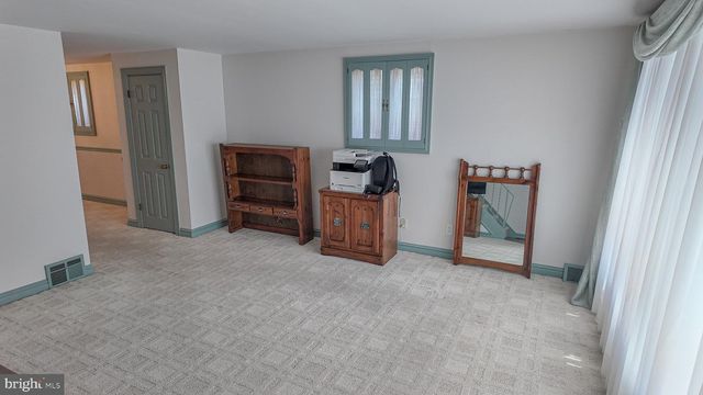 3415 AUBREY AVE, Philadelphia, PA 19114