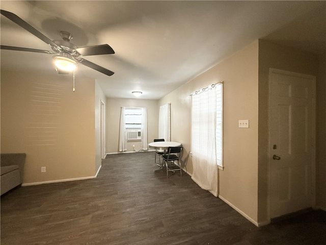 1041 Golla Dr, Corpus Christi, TX 78407